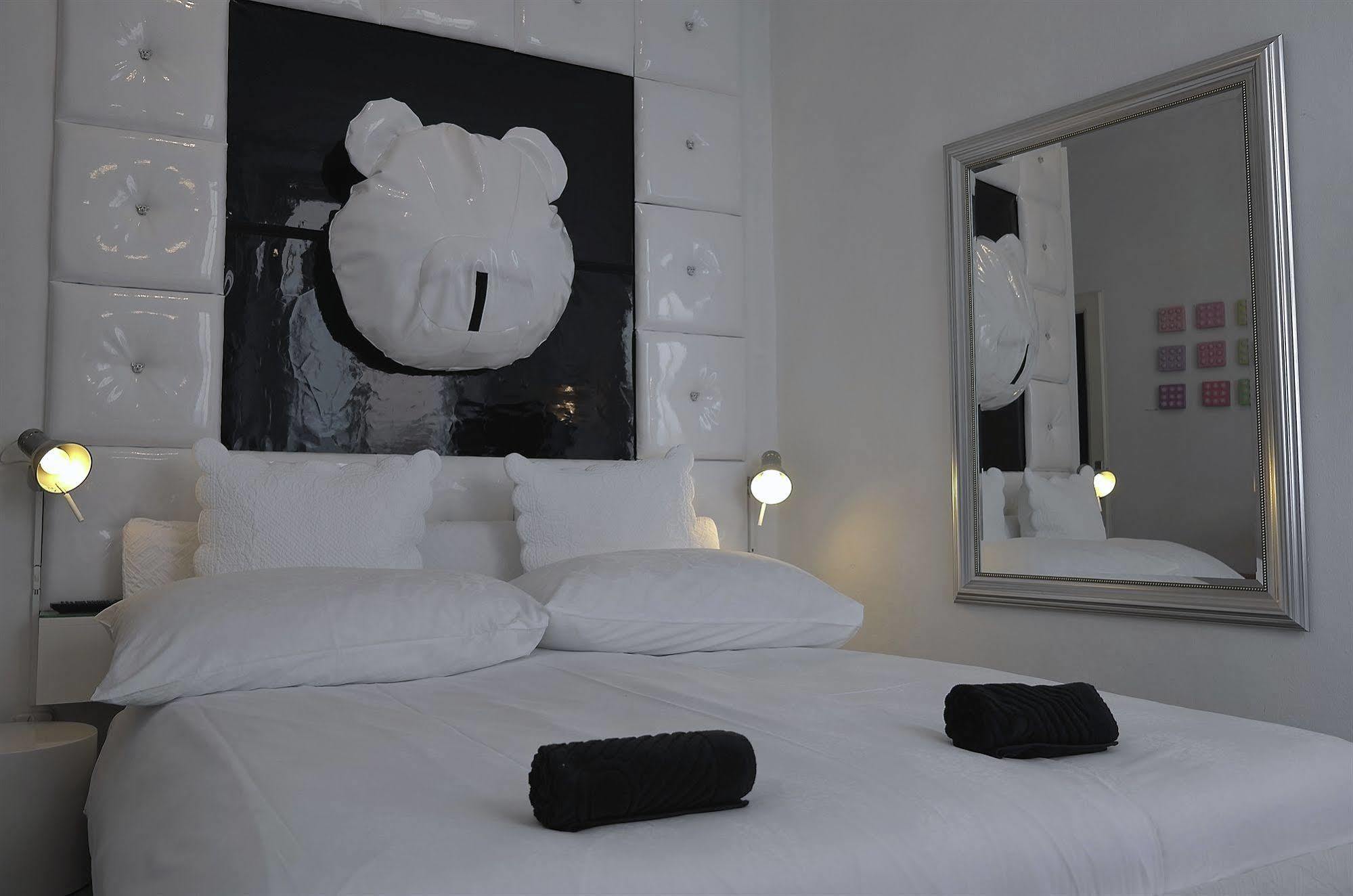 Caffe Dell'Arte Boutique Rooms Locarno Dış mekan fotoğraf